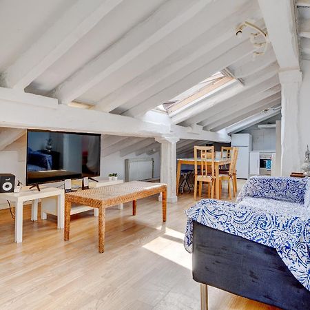 Preciosa Buhardilla En Hondarribia Centro Apartment Exterior photo